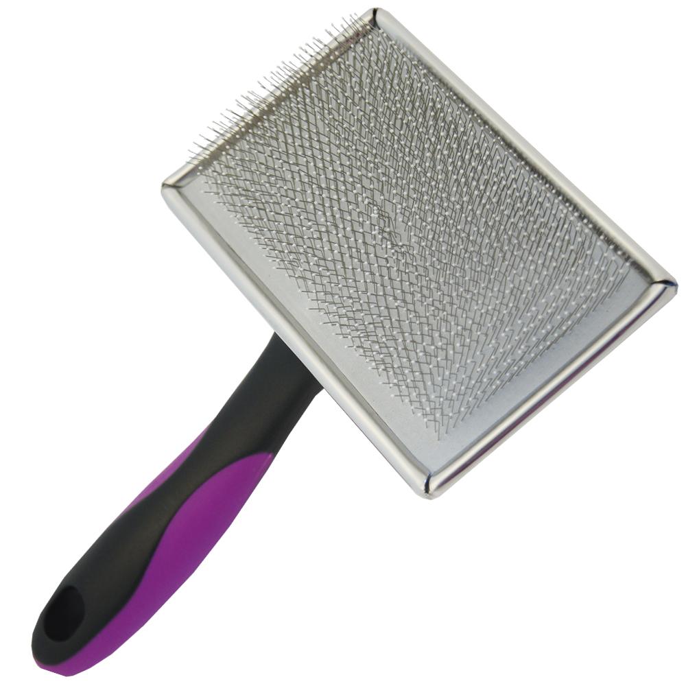 PROTECTED BRISTLE SLICKER BRUSH