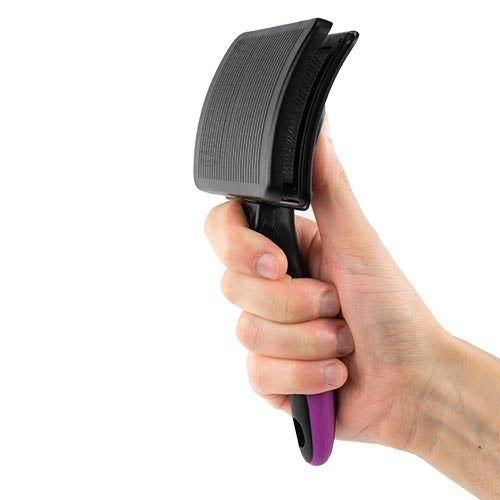 SELF-CLEANING SLICKER