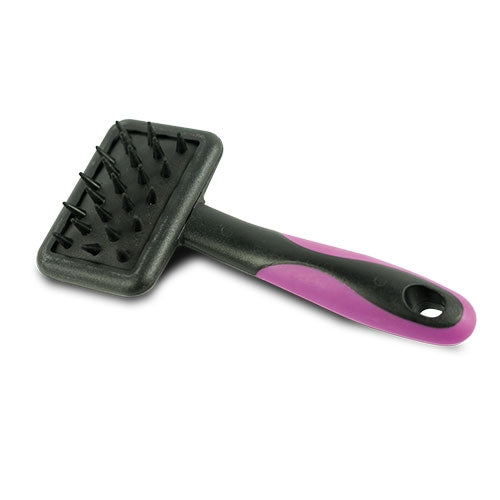 RUBBER BRUSH WITH HANDLE