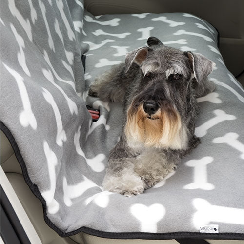 BONES REVERSIBLE CAR SEAT COVER - 140 x 105 cm