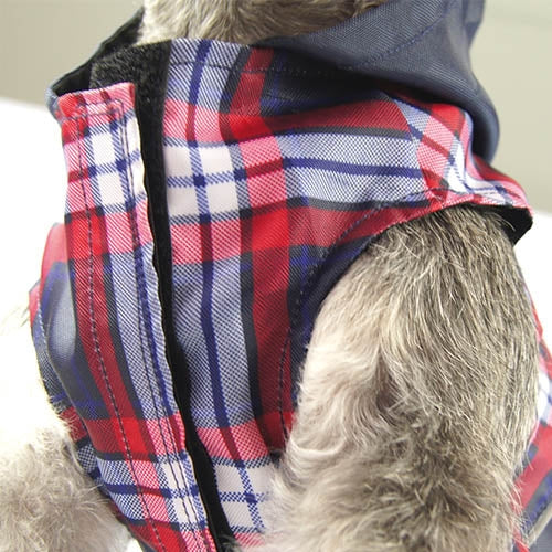 HOODED RAINCOAT
