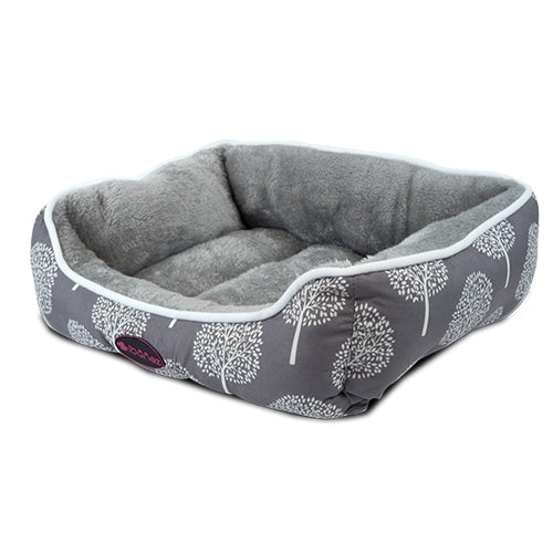 WINTER TREES PET BED