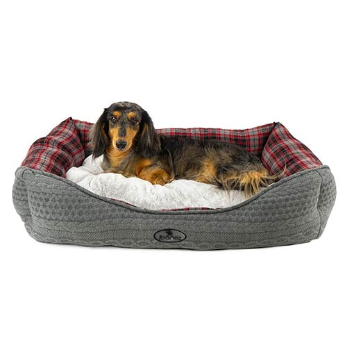 CROCHET SCOTTISH PET BED