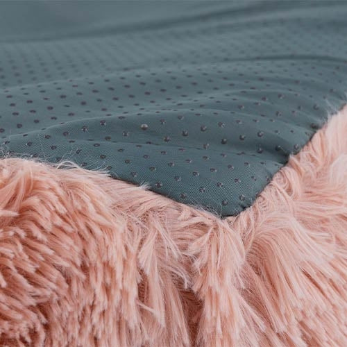 CARESS PET BED - 80 x 65 x 21 cm