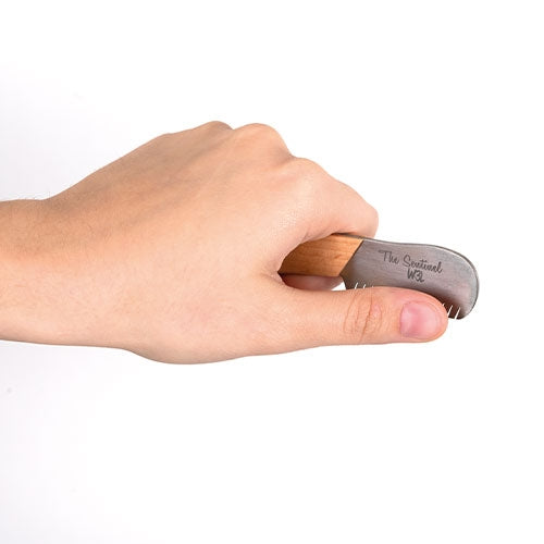 THE SENTINEL LEFT HANDED STRIPPING KNIFE